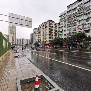 巴城晏阳初大桥（东门大桥）南岸拓宽通道通车