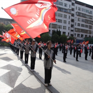 平昌县响滩中学：成功举办千人诵读活动